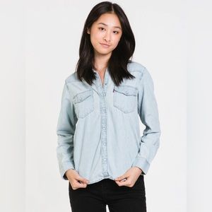 Levi button up stretch denim shirt